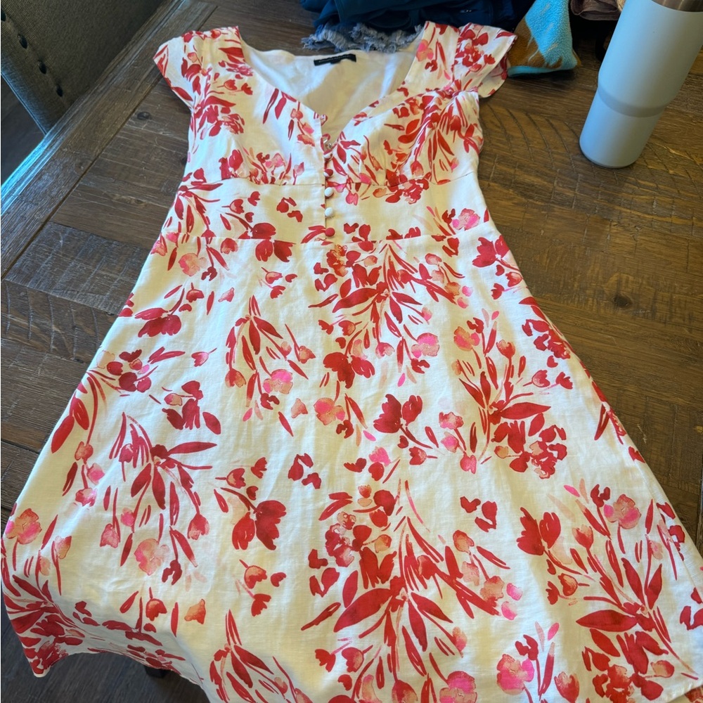 Banana Republic Red and White Floral Dress